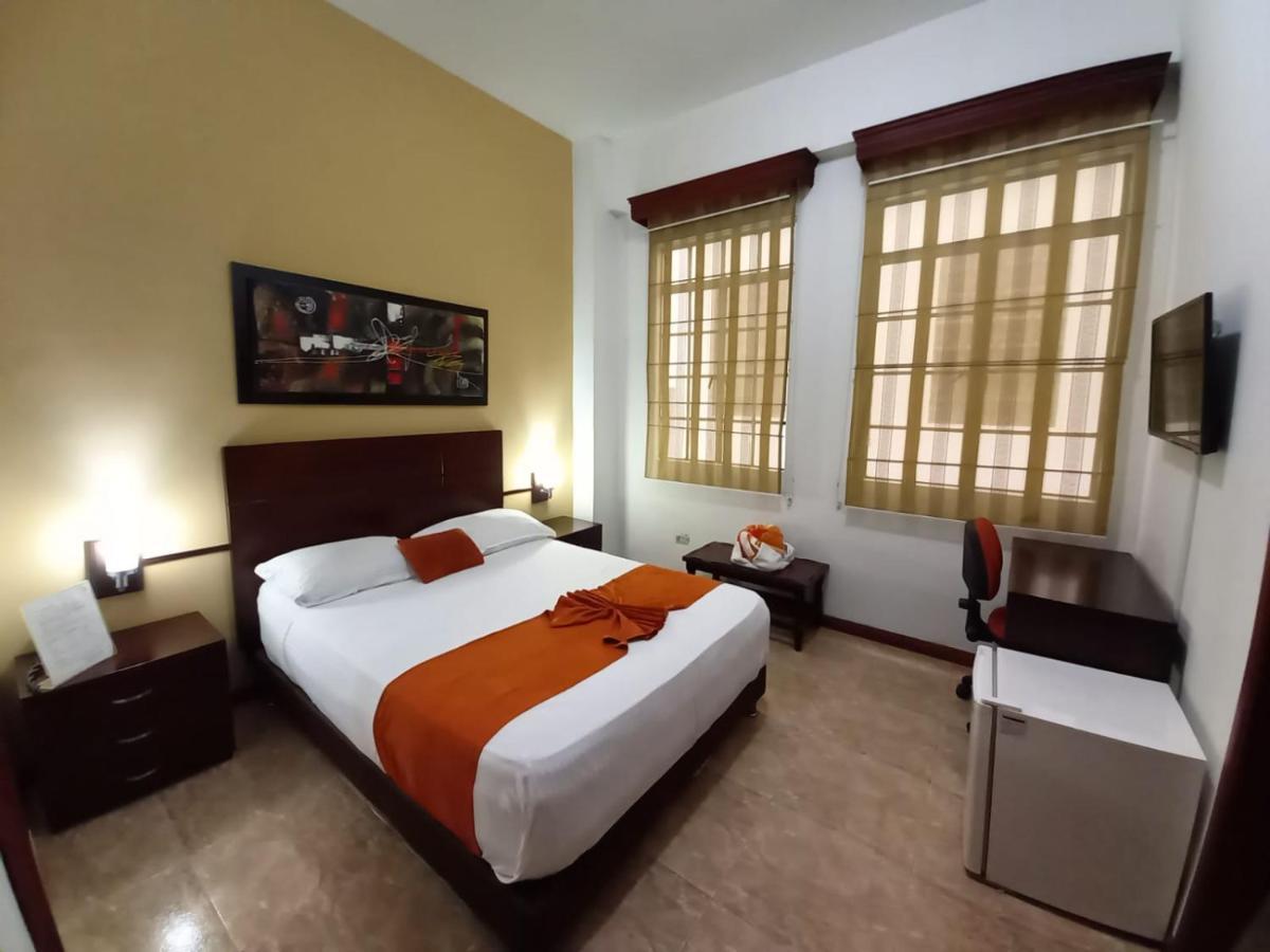 Hotel 721 Pereira Exterior foto